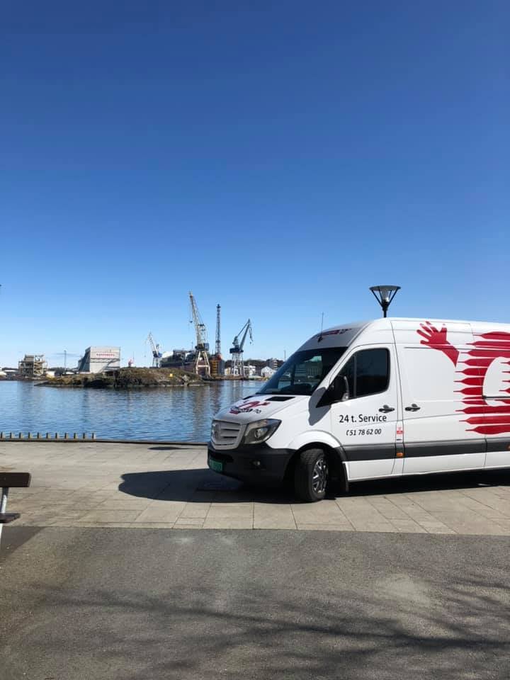 Quick Transport varebil med 24-timers service